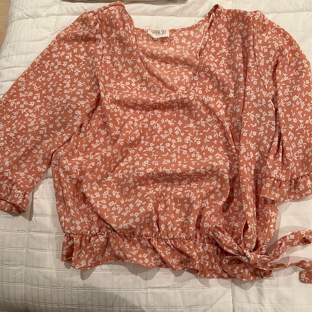 Sienna Sky 3/4 length sleeve floral top